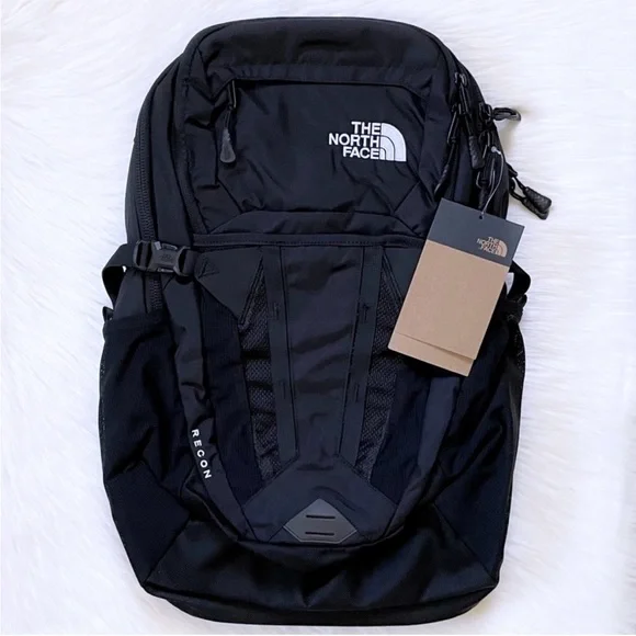 The North Face Unisex Recon 30 Liter Black Backpack
